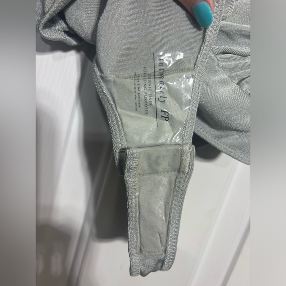 Free People Turnt Bodysuit MD - Picture 3 of 5